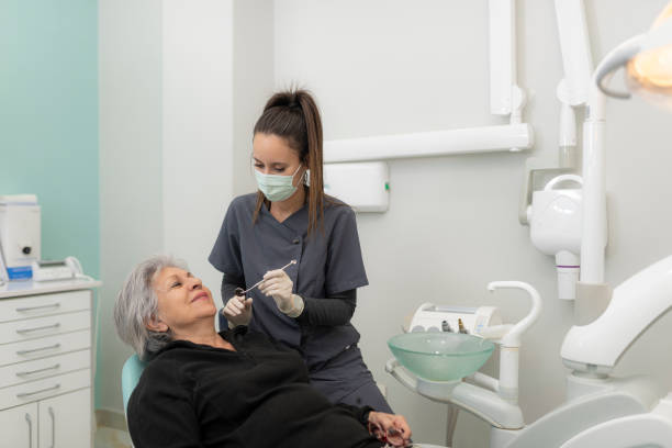 Best Emergency Treatment for Toothache in Lake Of The Woods, IL